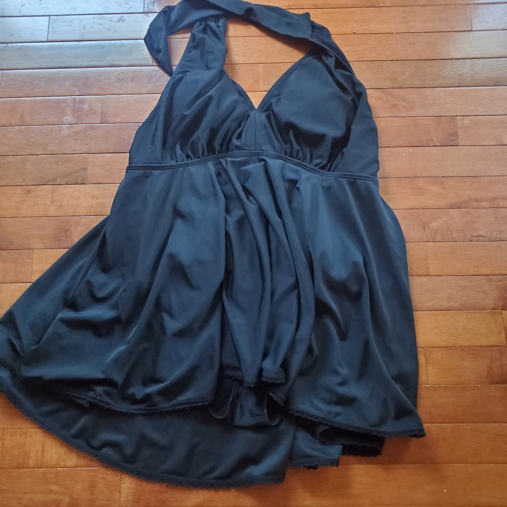 One piece bathing suit